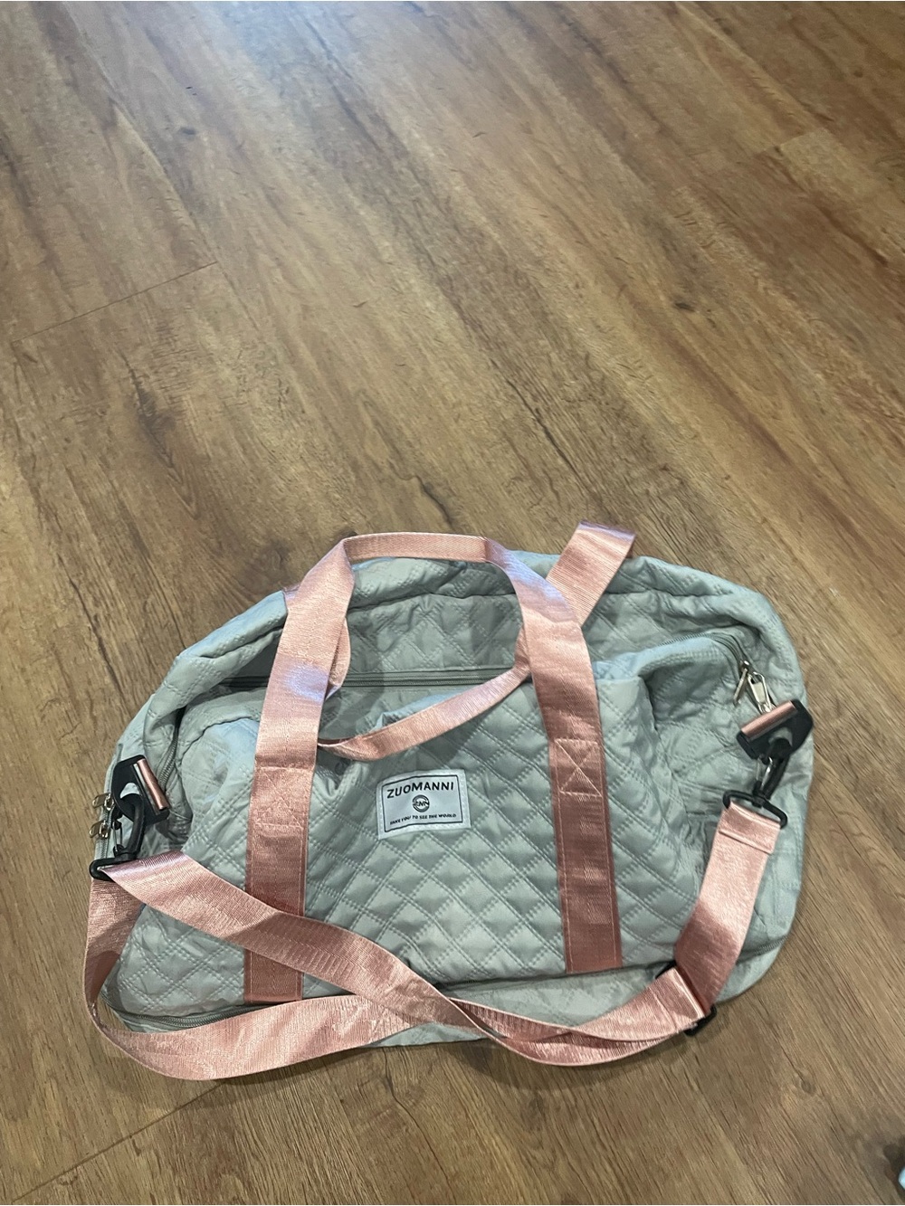 Zuomanni Quilted Sage Green Weekender Bag with Pink Satin Straps - Picture 6 of 14